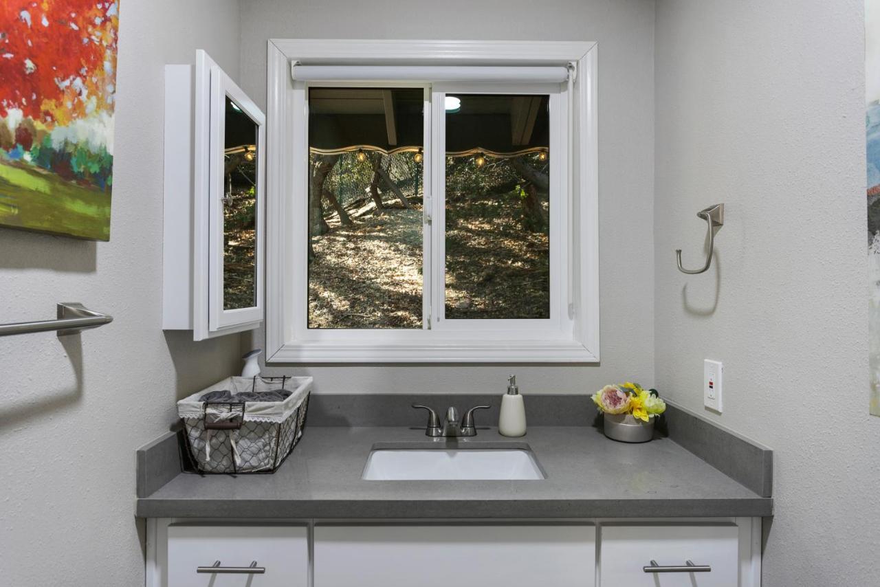 Mountain Getaway By Lake Crestline Extérieur photo